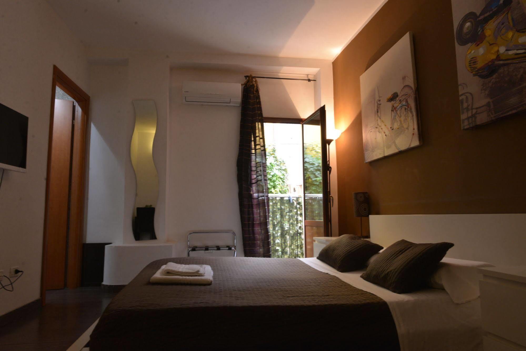 Globetrotter Catania Villa ภายนอก รูปภาพ