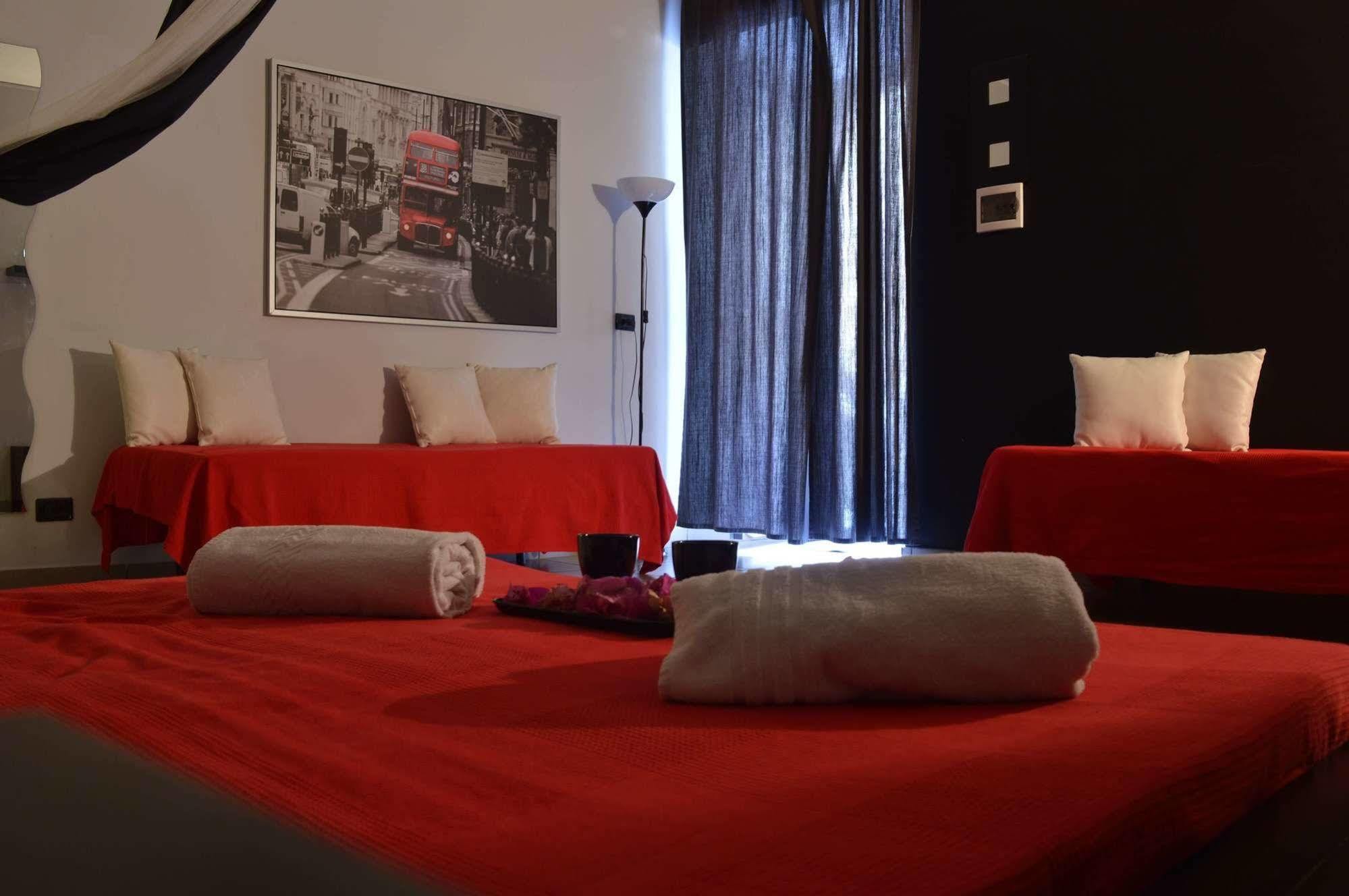 Globetrotter Catania Villa ภายนอก รูปภาพ